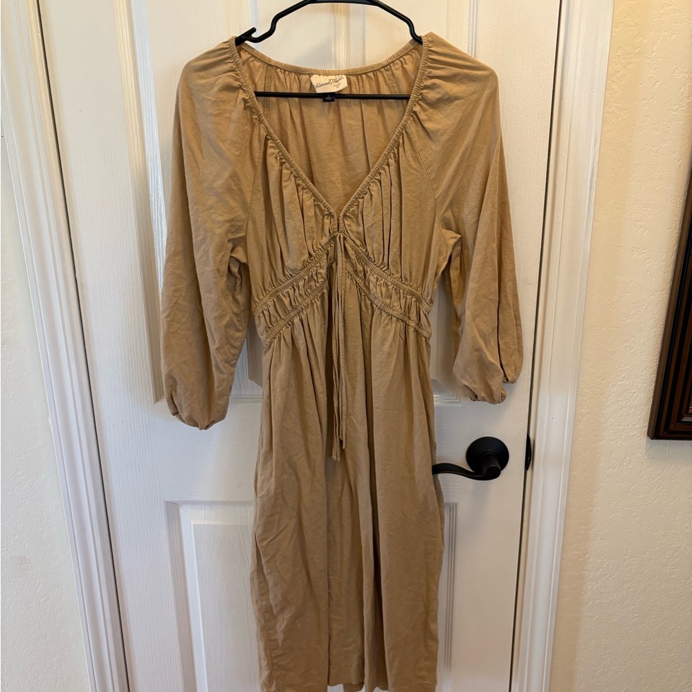 Universal Thread Tan Long Sleeve Dress